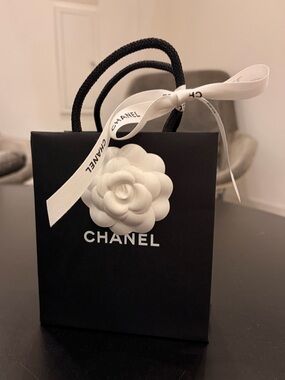 CHANEL Black Gift Bag with White Camellia and Ribbon
